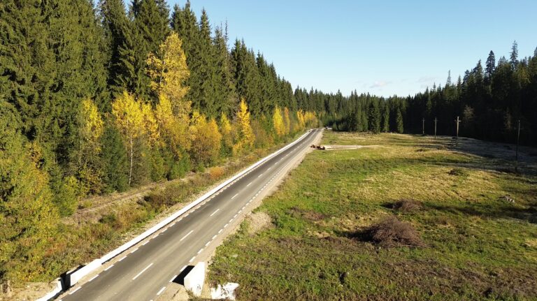 Investiție record la Poiana Stampei. Drumul Dornișoara – Poiana Stampei a fost complet asfaltat și modernizat: „Nu este doar o investiție în infrastructură, ci o investiție în dezvoltarea comunității noastre”