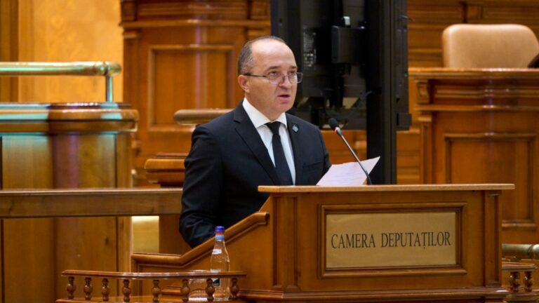 Deputatul Petru Negrea solicită Ministerului Economiei măsuri urgente după ce reducerea voucherelor de vacanță a lovit crunt industria HoReCa și turismul din Bucovina