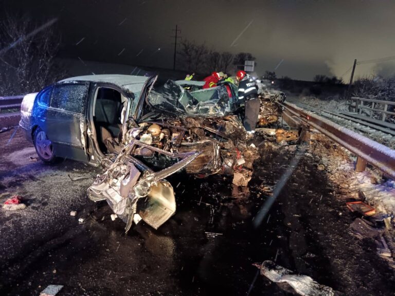 Un tânăr de 21 de ani din Putna și-a pierdut viața într-un accident rutier produs în Ajun de Crăciun la Rădăuți