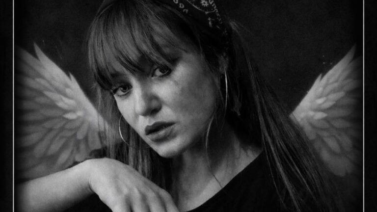 Andreea Anița, tânăra care a mobilizat o țară întreagă în lupta cu cancerul, a pierdut bătălia cu boala