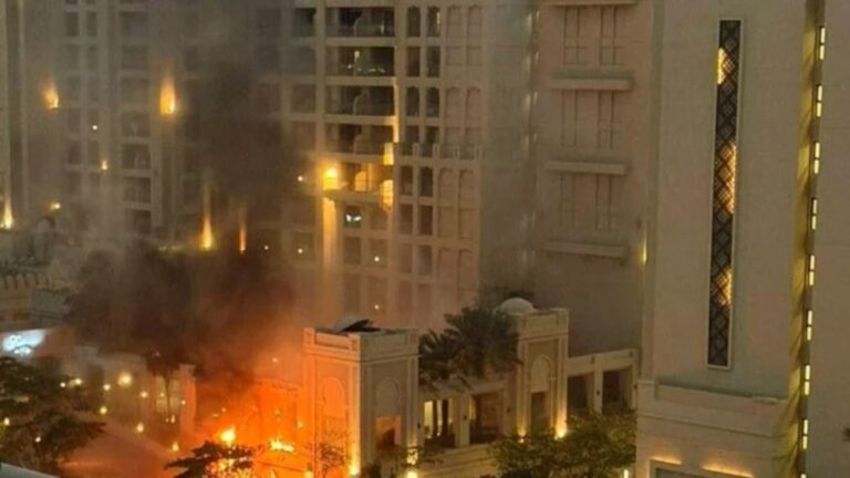 Democrație doar pentru sărăcie? De ce îi deranjează pe unii vacanța elevilor sucevenii plecați în Dubai