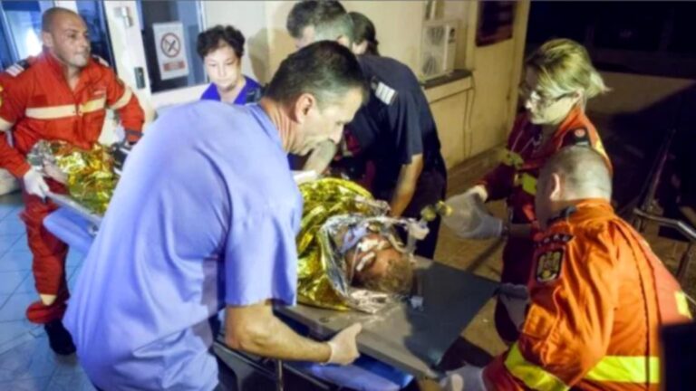 Un bărbat din Vatra Moldoviței a suferit arsuri grave după ce și-a aprins hainele stropite cu benzină, dar s-a tratat singur acasă timp de două săptămâni