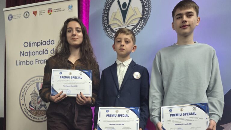Lotul județului Suceava s-a întors cu trei premii speciale de la etapa națională a Olimpiadei de Limba franceză, desfășurată la Piatra Neamț