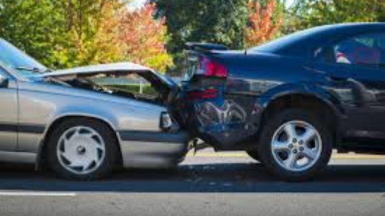 Accident rutier cu victime în Șcheia, în zona sediului ANAF. Două persoane au ajuns la spital