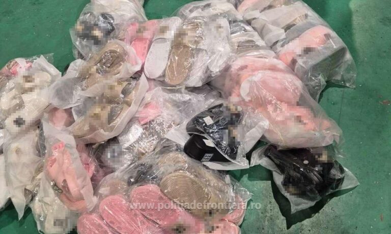 Aproape 100 de perechi de papuci fake găsite de polițiștii de frontieră în bagajele unei femei în Vama Siret