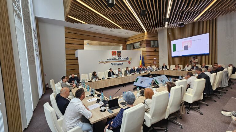Proiectul privind repartizarea a 43 de milioane de lei pentru primării, amânat de Consiliul Județean Suceava. Cererile Primăriilor depășesc de 37 de ori bugetul disponibil