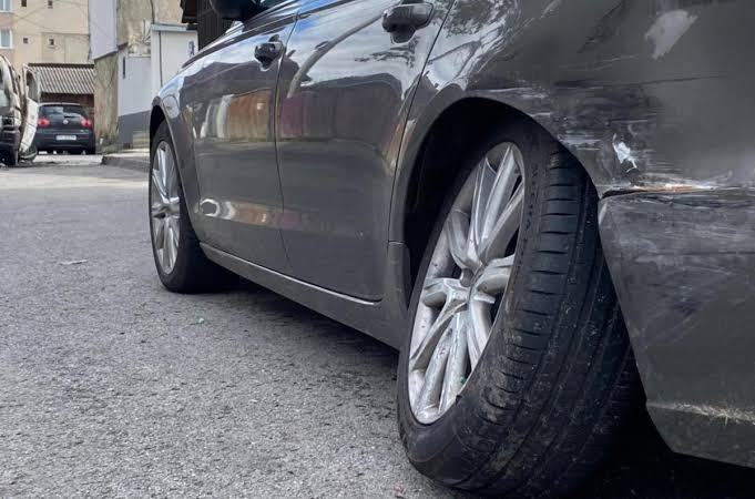 Un șofer beat a fost implicat într-o tamponare la Gura Humorului