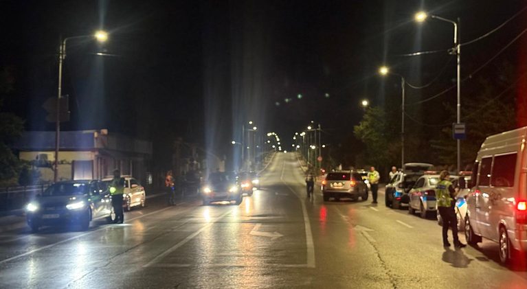 Razie de amploare a polițiștilor suceveni. Peste 560 de vehicule verificate, zeci de amenzi și șoferi băuți scoși din trafic în urma unei acțiuni de noapte