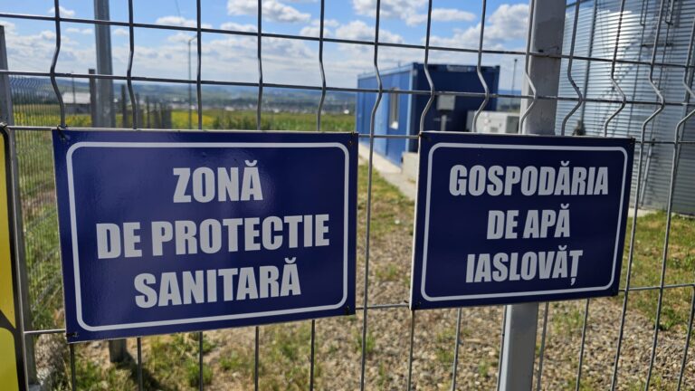 Primăria Iaslovăț își înființează propria firmă de apă și canalizare. Rețeaua finalizată de doi ani va fi pusă în funcțiune cu tarife minime pentru cetățeni