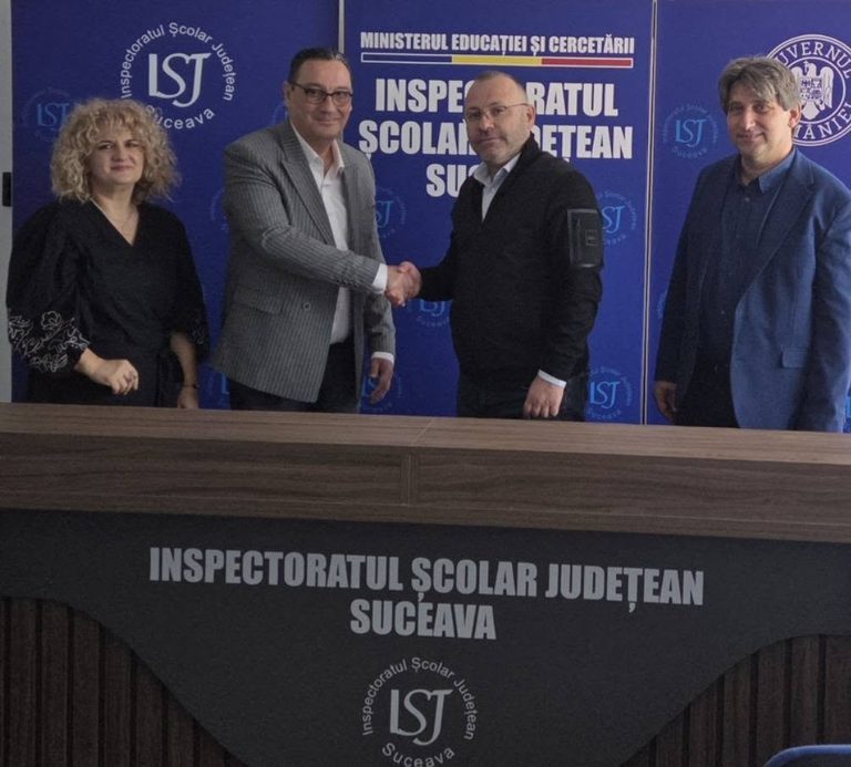 Educație pentru responsabilitate și civism în școlile din Suceava. IȘJ și Baroul Suceava au semnat protocolul de colaborare pentru proiectul „Fii avocat în școala ta!”