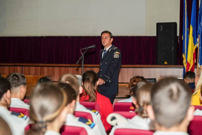 Peste 5.000 de suceveni au fost angrenați în activitățile celei de-a XX-a ediție a campaniei Săptămâna Prevenirii Criminalității, desfășurată la nivelul întregului județ